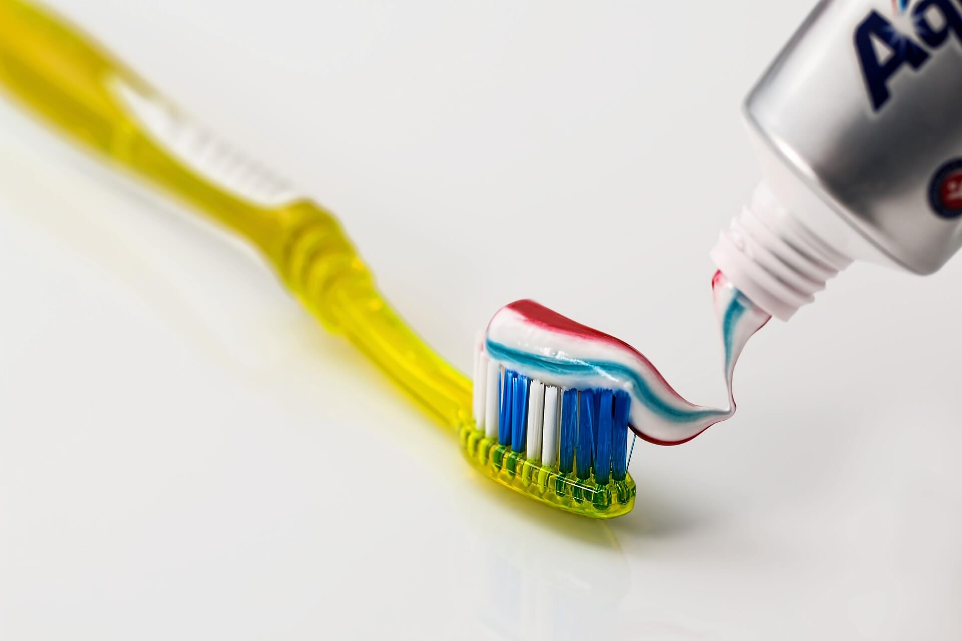 6 najczęstszych błędów, jakie popełniasz szczotkując zęby - photo by stevepb